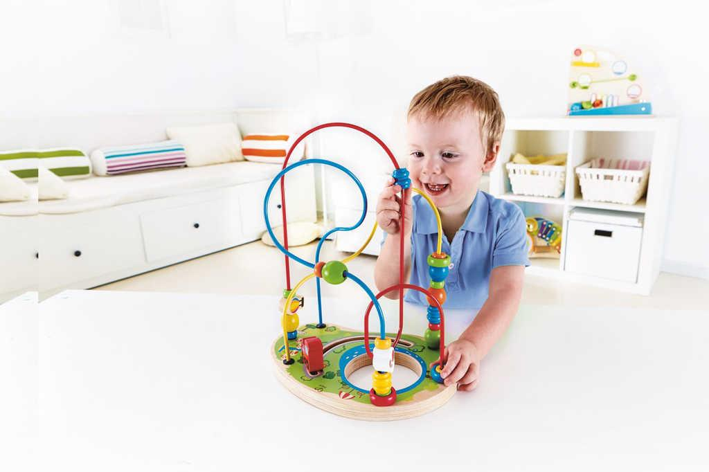 ds69198972_hape_drevo_baby_bludiste_motoricky_labyrint_s_vlackem_drevene_hracky_4