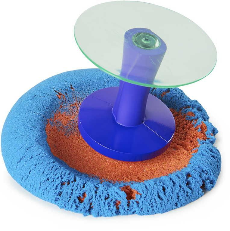 ds78294381_spin_master_kinetic_sand_dilna_kreativni_set_magicky_pisek_900g_s_nastroji_3