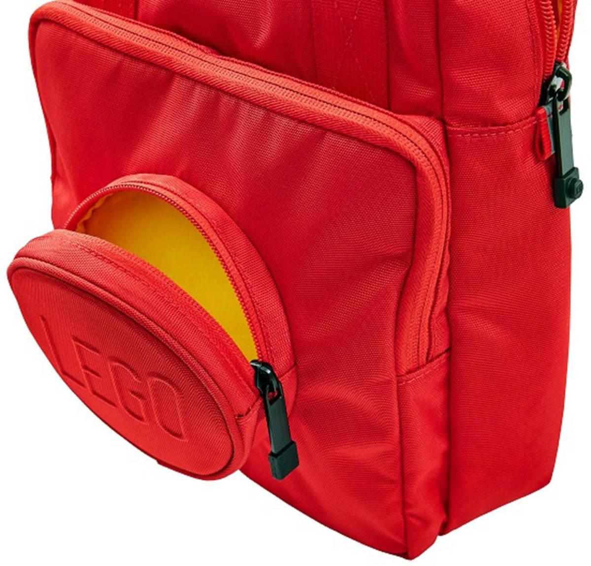 ds80892917_lego_batoh_detsky_mestsky_signature_brick_7_l_1x1_na_zip_cerveny_3