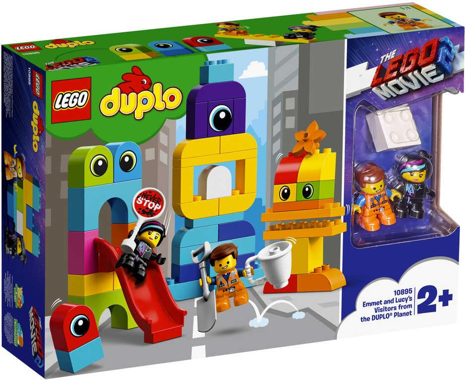 LEGO DUPLO PŘÍBĚH 2: Emmet a Lucy a návštěvníci 10895 STAVEBNICE