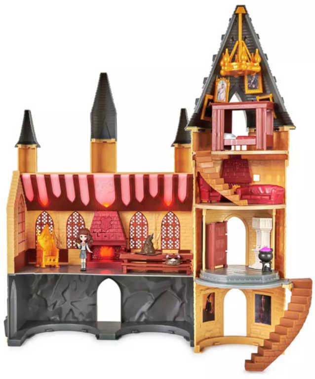 ds11834330_spin_master_hrad_harry_potter_set_s_figurkou_a_doplnky_na_baterie_svetlo_zvuk_2