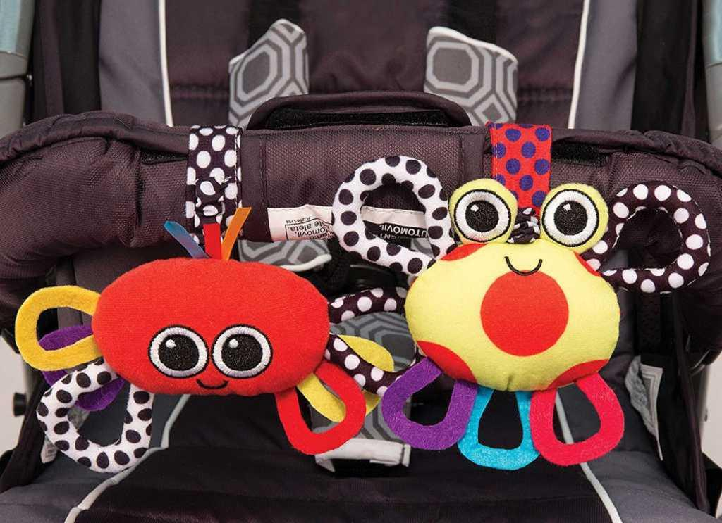 SASSY Baby set krab a humr vibrující zvířátko na natažení 2 druhy pro miminko
