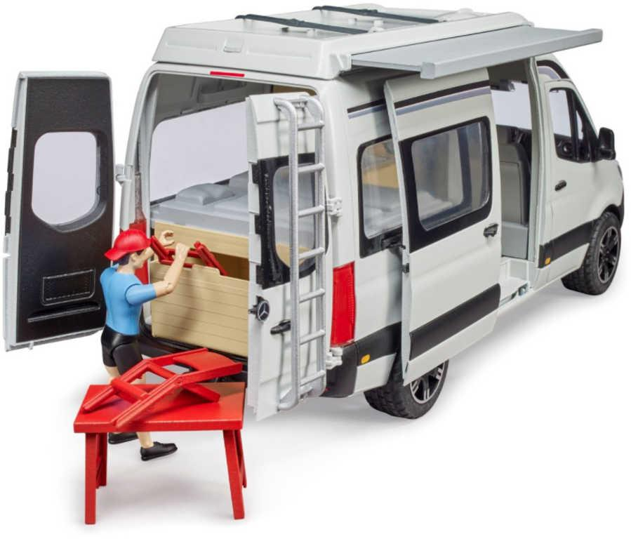 ds69309422_bruder_02672_auto_mercedes_benz_sprinter_obytny_s_ridicem_a_doplnky_2