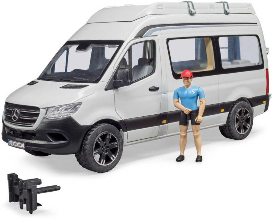 ds69309422_bruder_02672_auto_mercedes_benz_sprinter_obytny_s_ridicem_a_doplnky_5