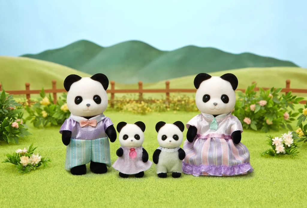 ds73481388_sylvanian_families_rodina_pandy_set_4_figurky_pandi_rodinka_v_krabici_5