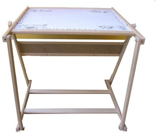 ds76589153_drevo_detska_skolni_tabule_filip_i_na_kridu_fix_s_papirem_stolek_3