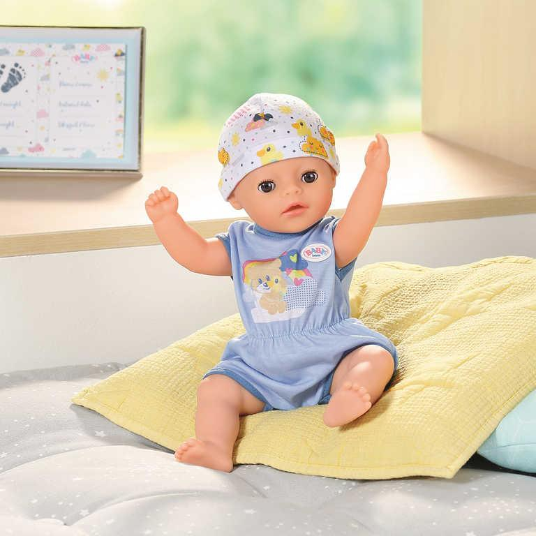 ds83745063_zapf_baby_born_panenka_mala_chlapecek_place_pije_cura_set_miminko_s_doplnky_2