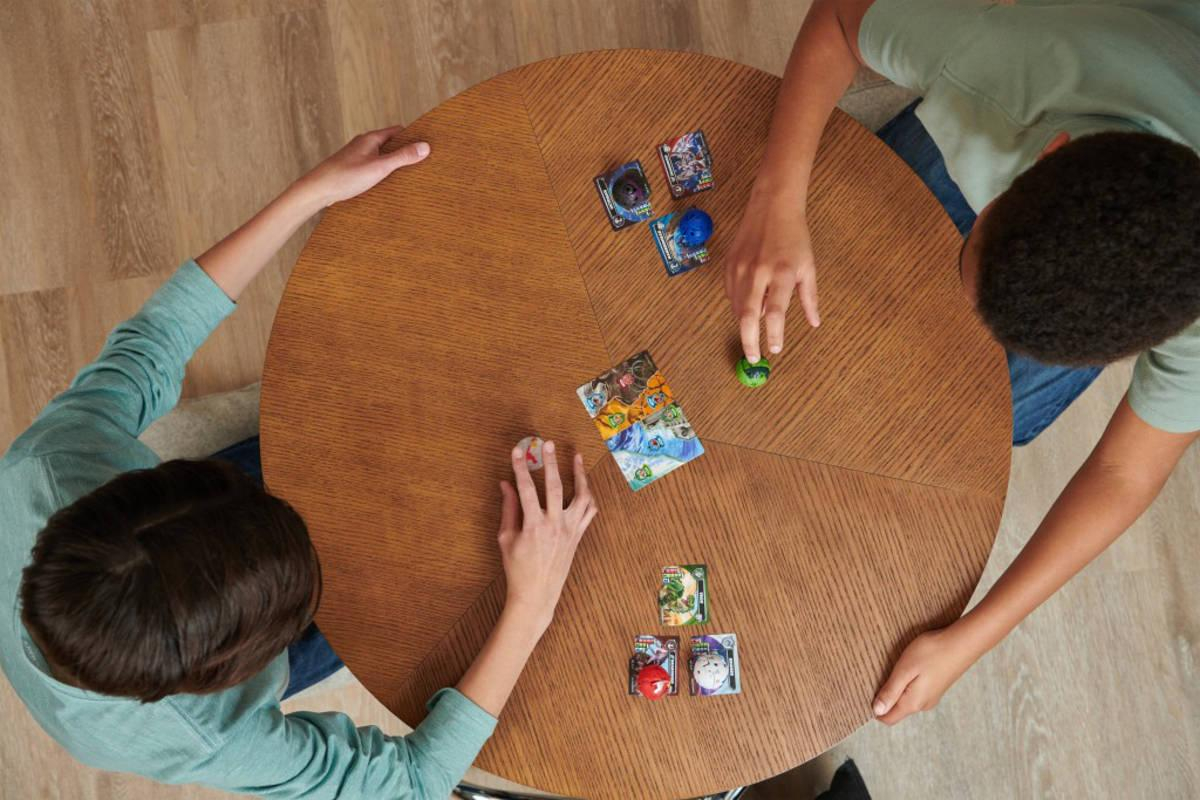 ds90934071_spin_master_bakugan_zakladni_s6_set_bojovnik_s_doplnky_7_druhu_5